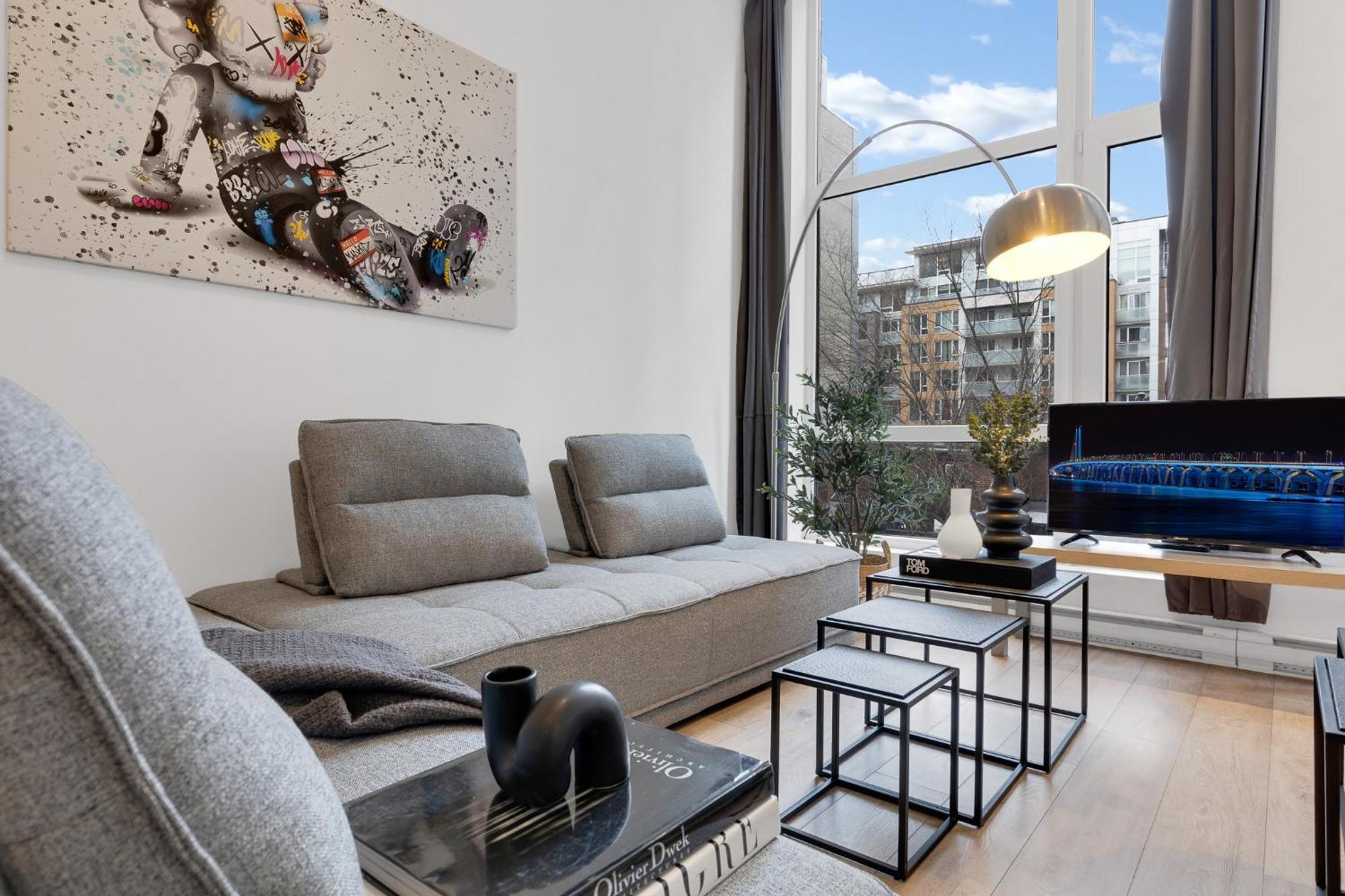 Liv Mtl Downtown Aparthotel มอนทรีอัล ภายนอก รูปภาพ