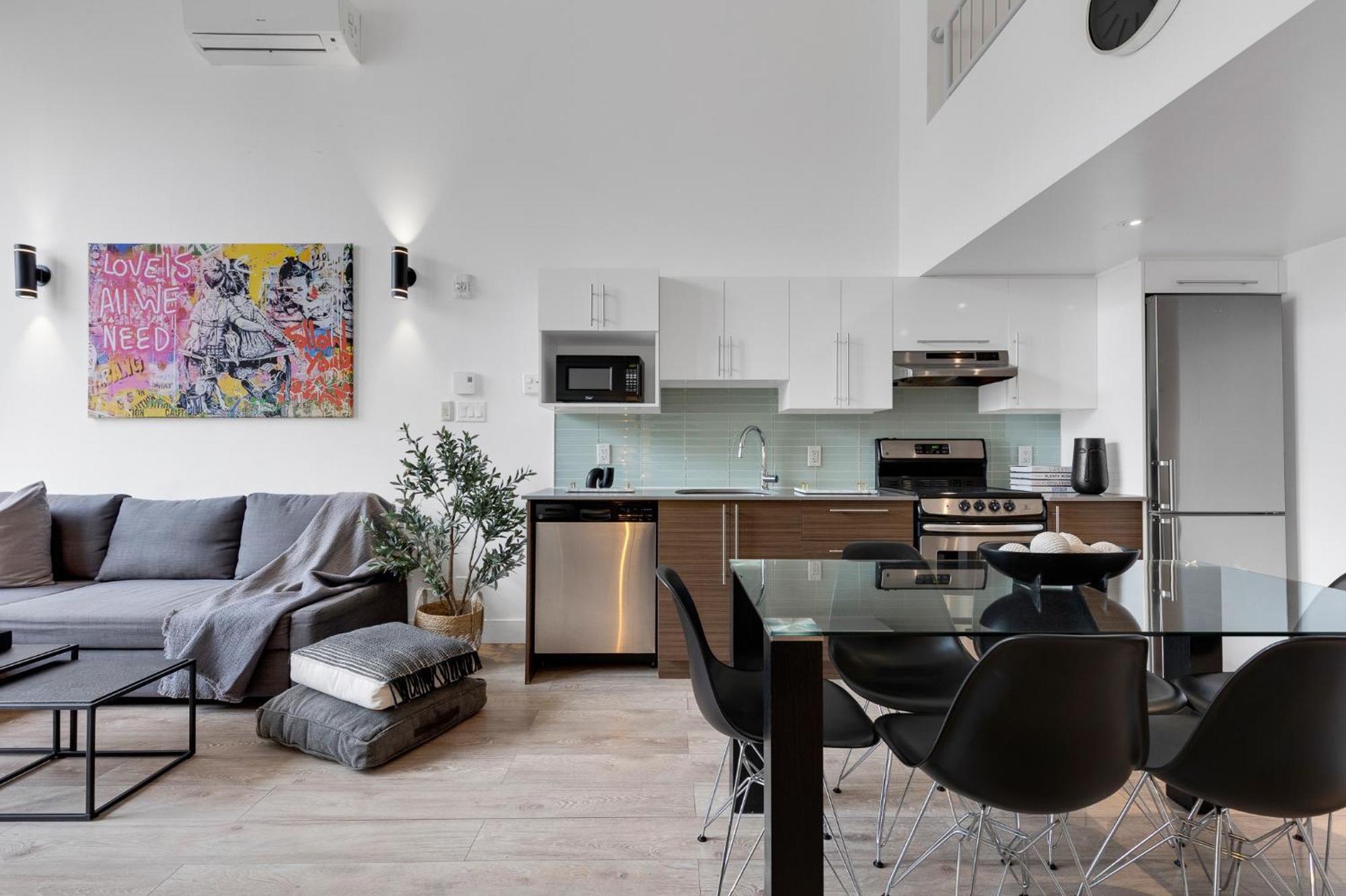 Liv Mtl Downtown Aparthotel มอนทรีอัล ภายนอก รูปภาพ