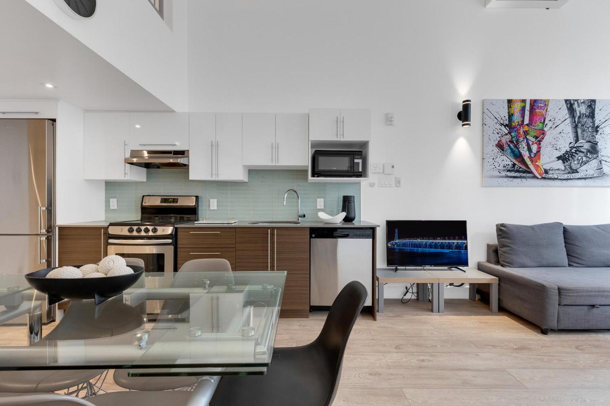 Liv Mtl Downtown Aparthotel มอนทรีอัล ภายนอก รูปภาพ